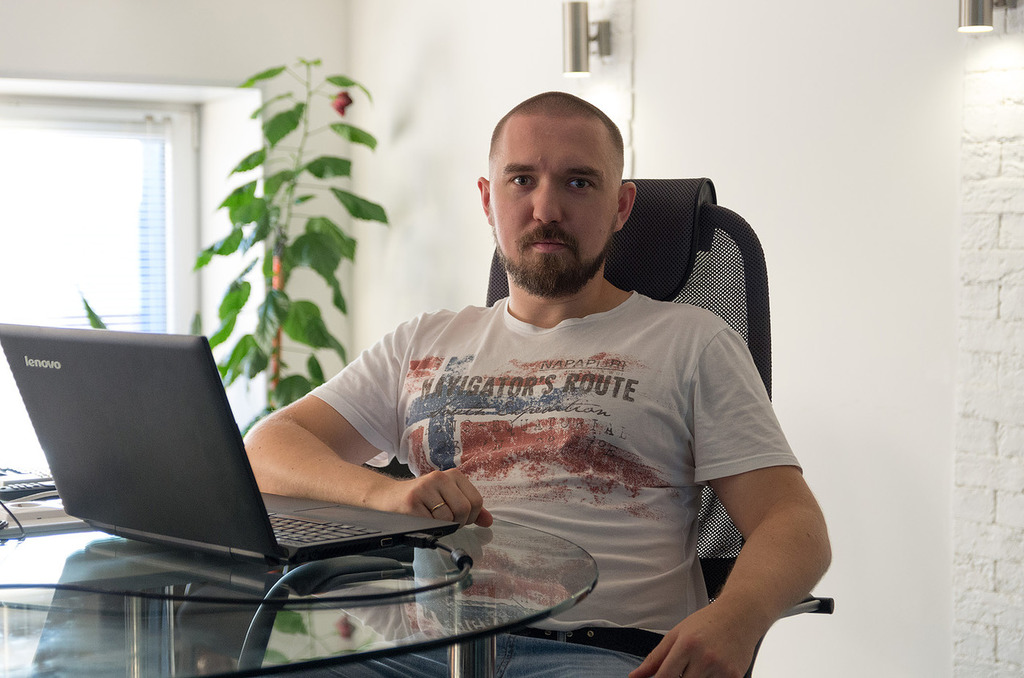 Антон Макаров.jpg