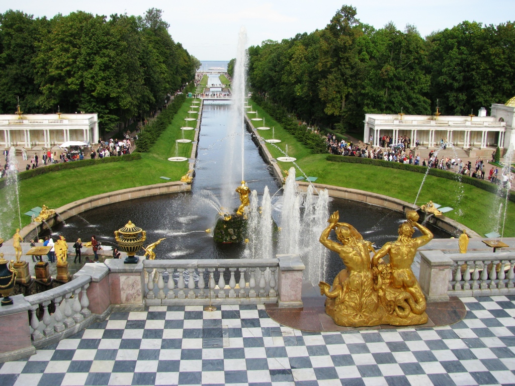 Петергоф. Нижний парк 1.jpg Петергоф. Нижний парк 1.jpg